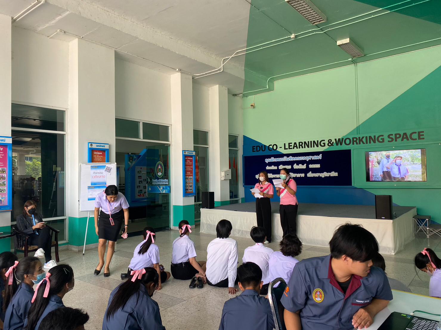 18. ภาพกิจกรรม 50 ปี KPRU สู่การพัฒนาท้องถิ่นอย่างยั่งยืน มหาวิทยาลัยราชภัฏกำแพงเพชร ระหว่างวันที่ 26-28 มกราคม 2566 ณ มหาวิทยาลัยราชภัฏกำแพงเพชร โดยนักศึกษาโปรแกรมวิชาคอมพิวเตอร์ คณะครุศาสตร์